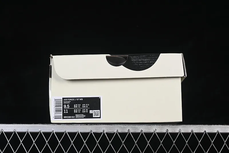 All categories Nk Air Force 1 Air Force series Nk Air Force 1 Low Air Force low-top Nike Air Force 1'07 Low Black and white classic color Air Force 1 low-top casual sneakers MM3399-810